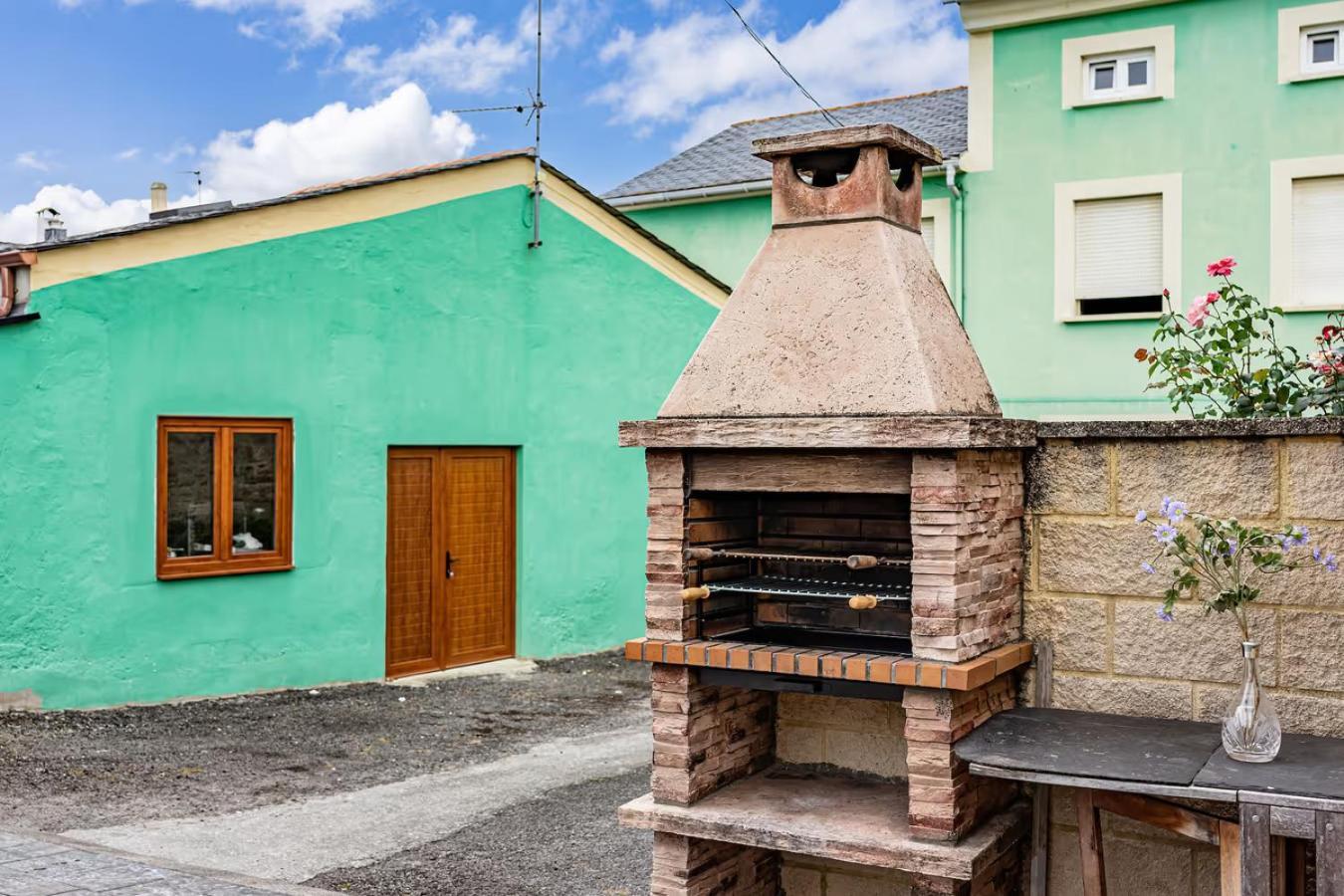 Apartamentos Turisticos As Cetareas Rinlo Εξωτερικό φωτογραφία