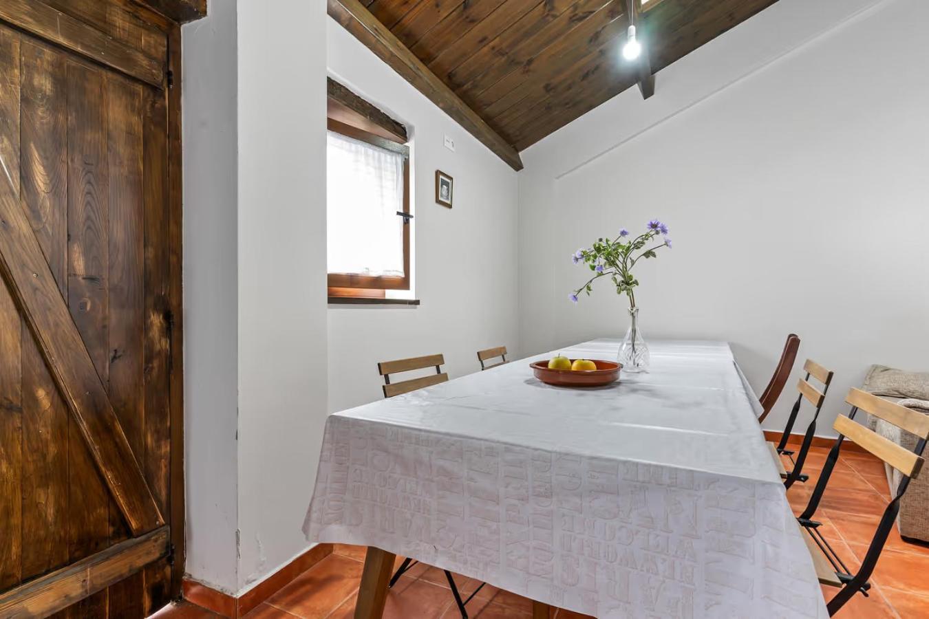 Apartamentos Turisticos As Cetareas Rinlo Εξωτερικό φωτογραφία
